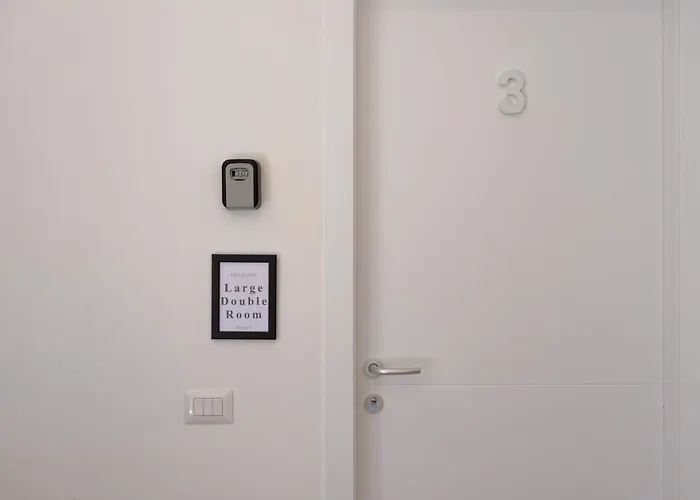 Affittacamere New Unico San Cosimato 4*